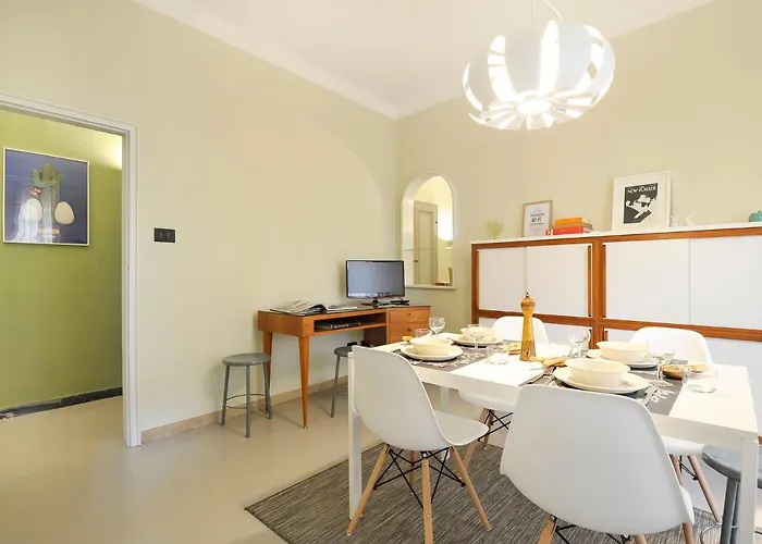 Lägenhet Ur-nest Borgo Bologna